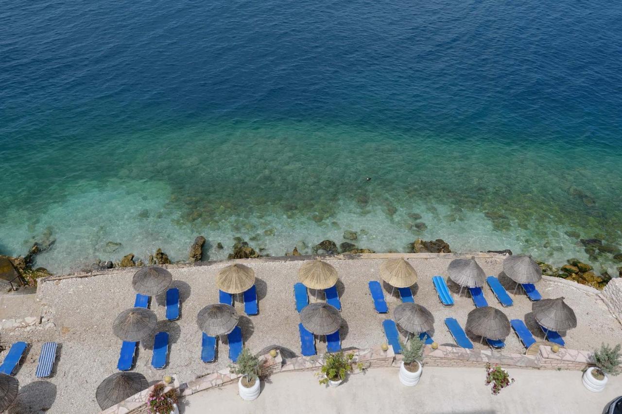 Blue Bay Hotel Sarandë Exterior foto