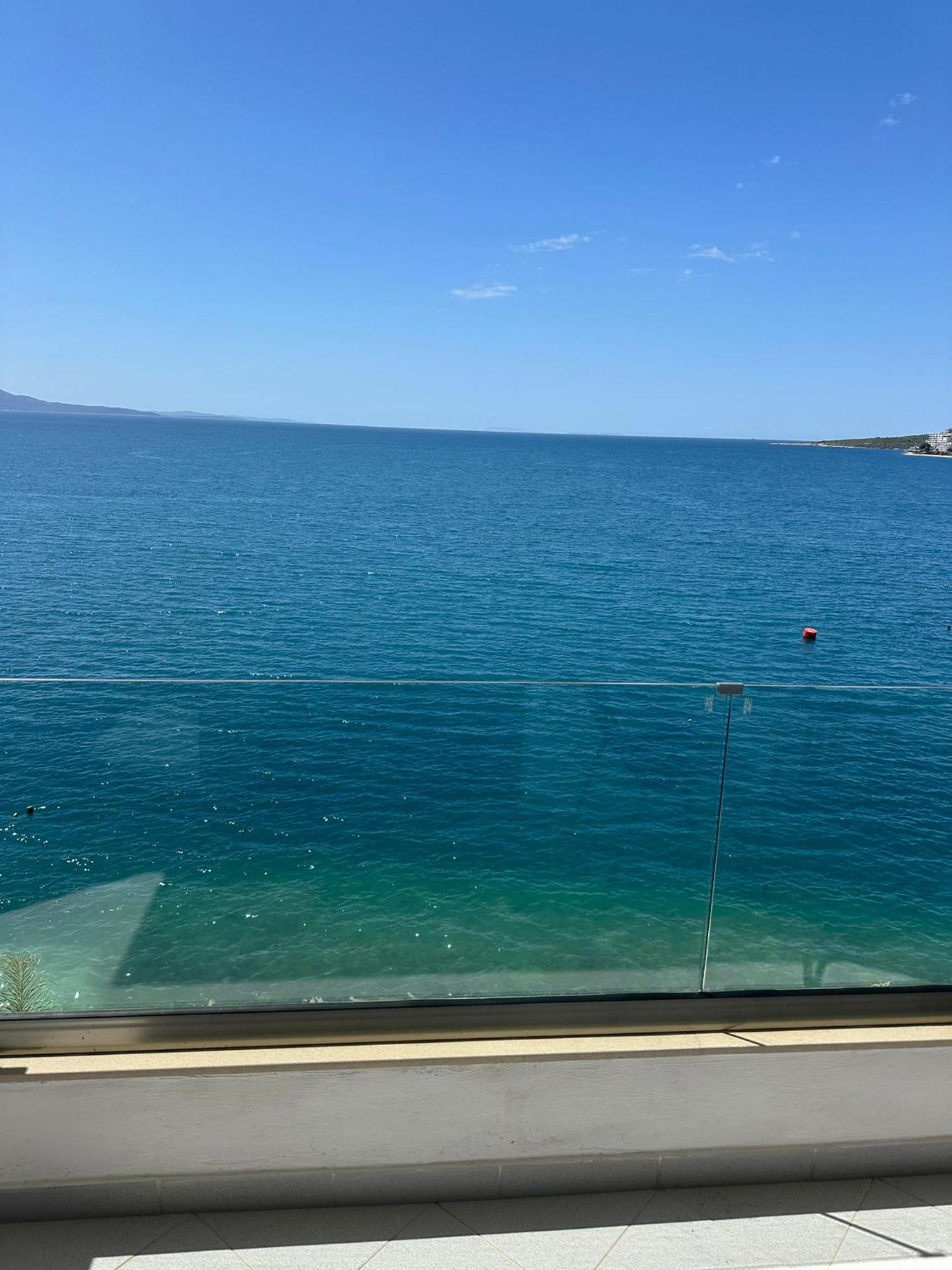 Blue Bay Hotel Sarandë Exterior foto